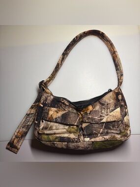 BAGGU photo forest shoulder bag